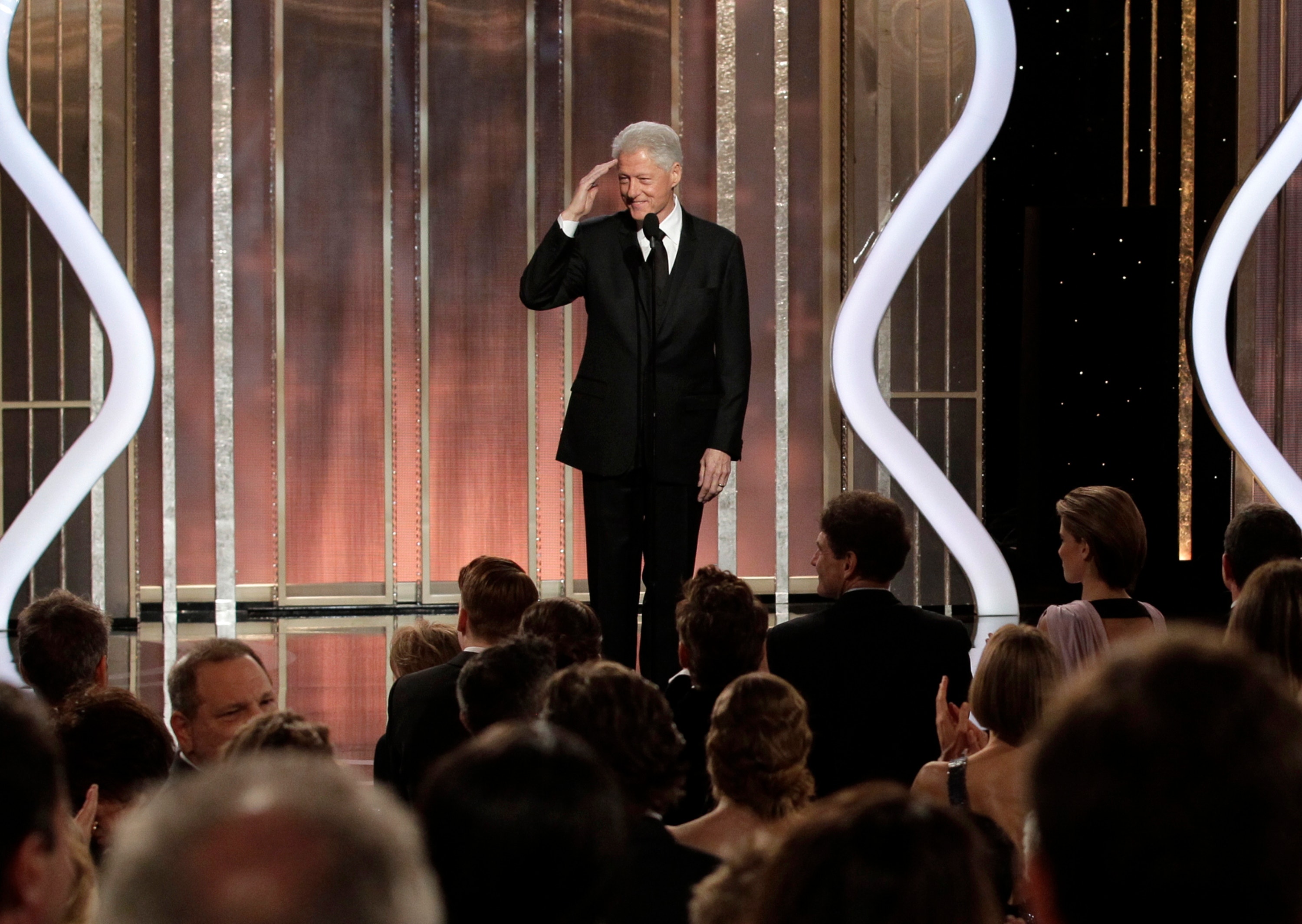 bill clinton globes AP.JPG